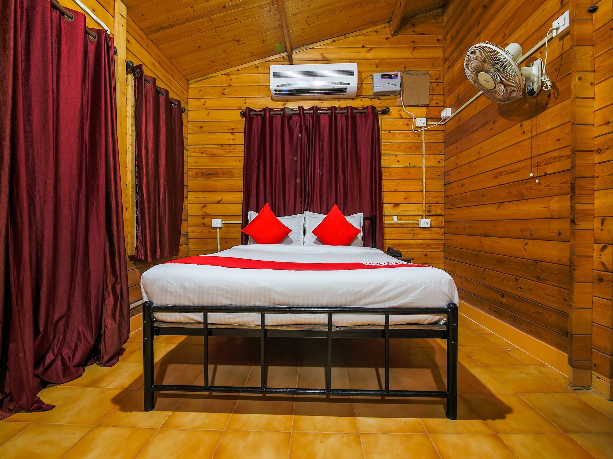Royal Suites Anjuna Exterior photo